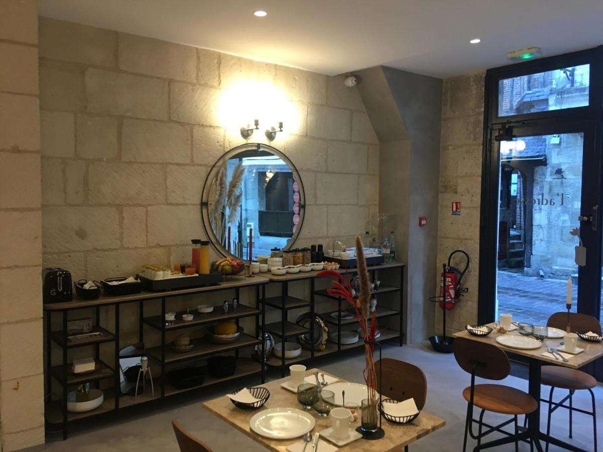 Hotel L'Adresse Тур Екстер'єр фото